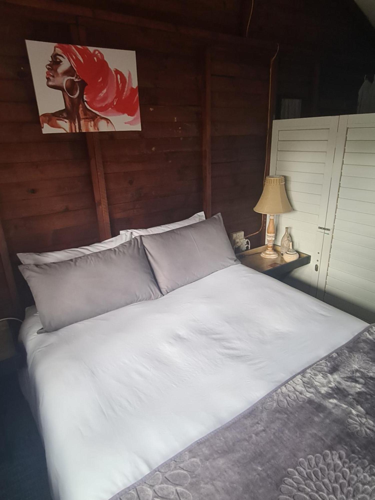 فندق The Old Cabin كولينان الغرفة الصورة