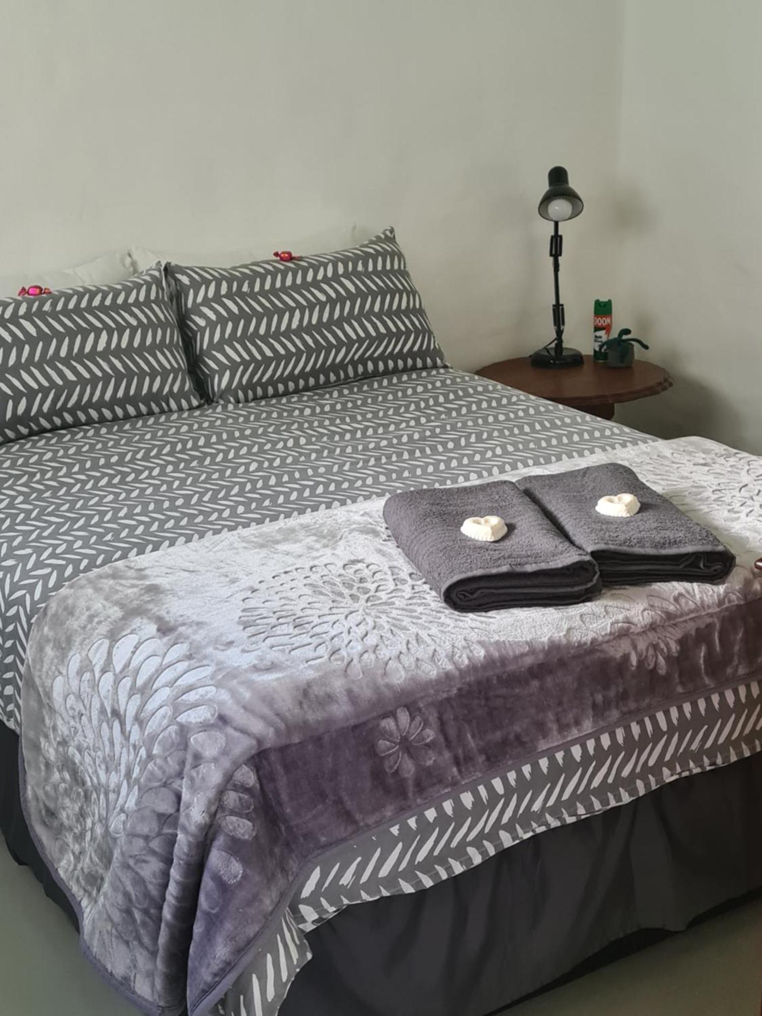 فندق The Old Cabin كولينان الغرفة الصورة
